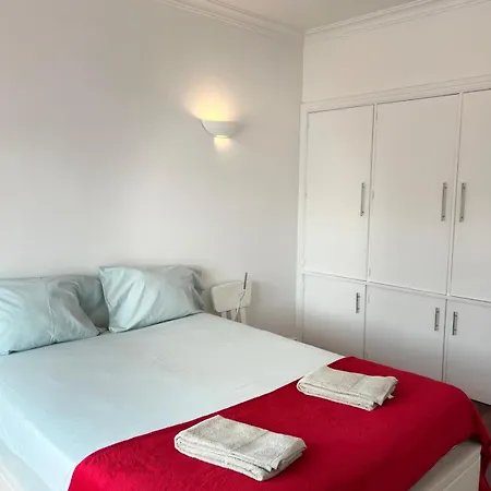 Estoril Beach Villa * Estoril